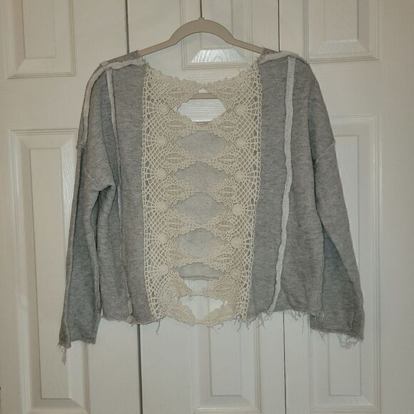 Free People gray and white sweater size s/p ^ - Picture 1 of 6